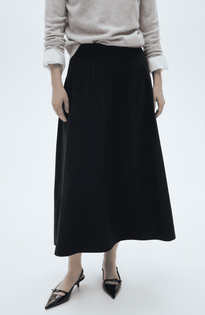 pleated maxi skirt winter outfits